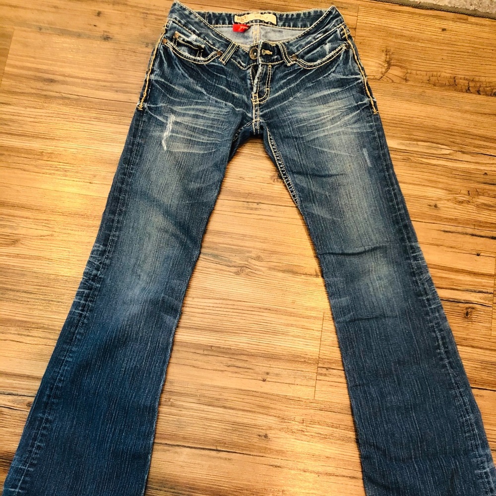 BKE Denim Stella Jeans Length is 31.5